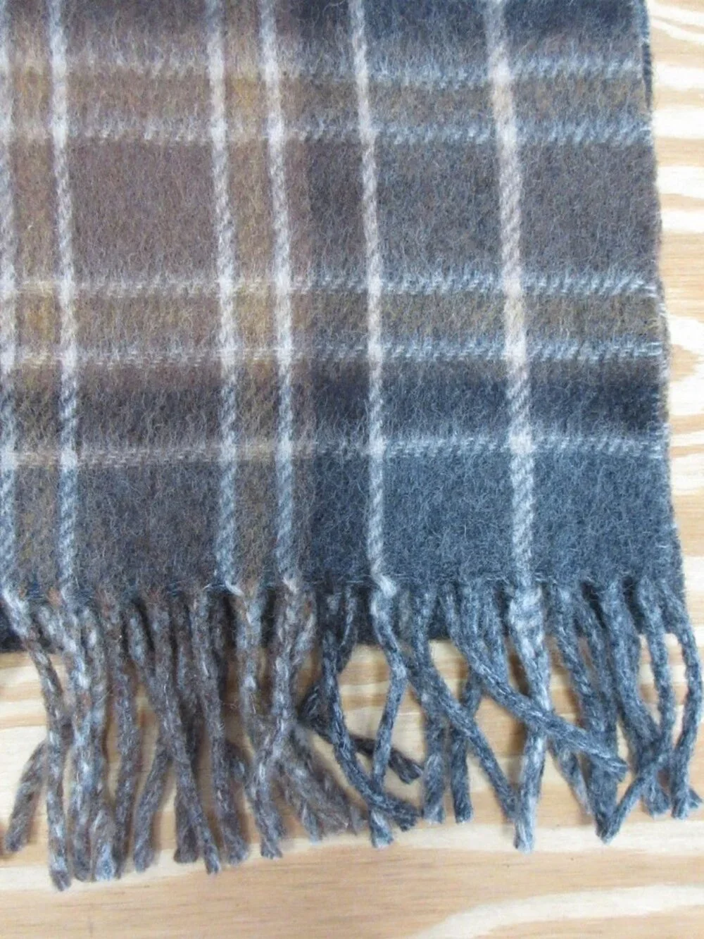 Polo Ralph Lauren Scarf Gray Lambs Wool Plaid Fringe Made in Italy